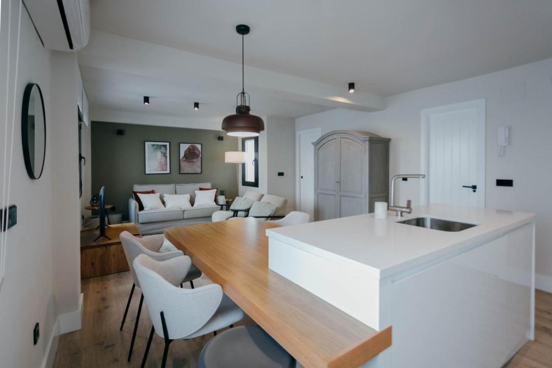 Elegant And Luxury 2Bd 2Bth- Alfalfa 塞维利亚 外观 照片